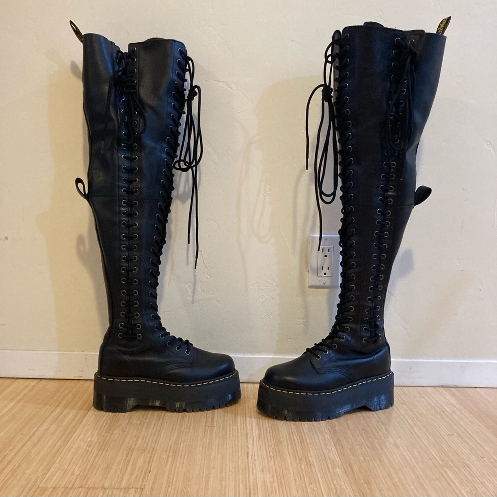 (SOLD) Dr. Martens Azreya thigh high boots size US 8/UK 6